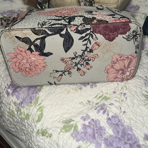 Floral Tote Bag - Picture 11 of 15